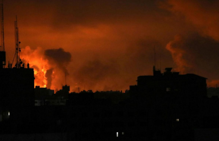Ground Battle Rage In Gaza As Communication Cut Off