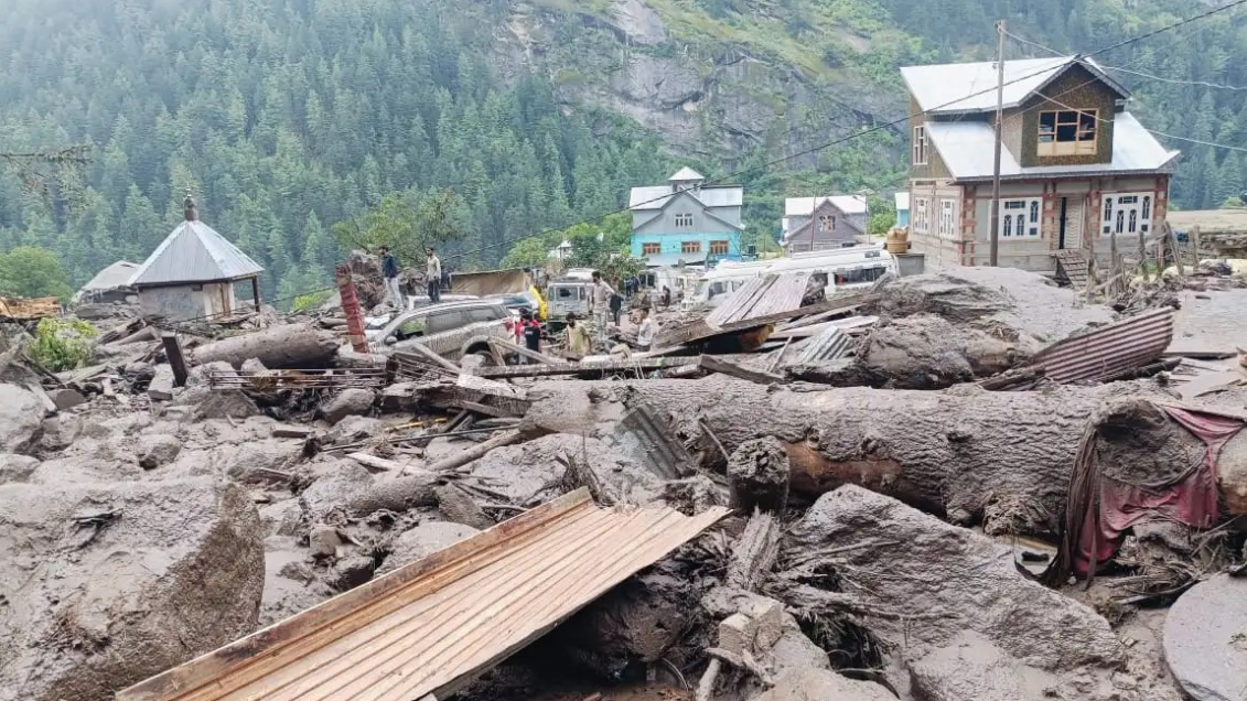Kishtwar cloudburst: Search for trapped victims continues on fourth day, death toll reaches 61