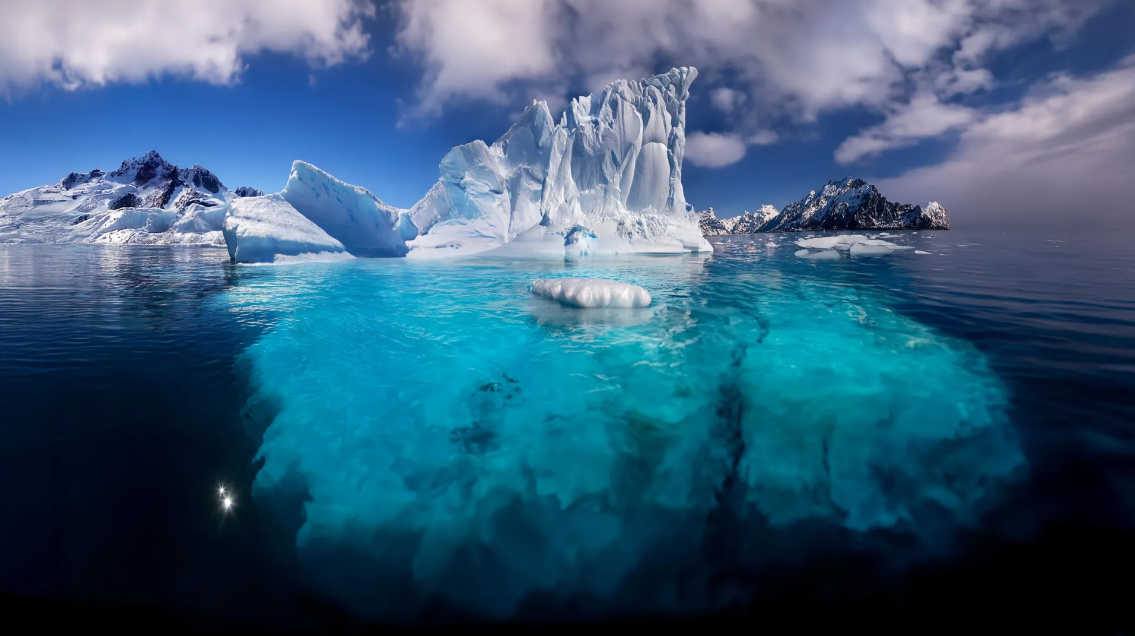 New Study Reveals Hidden Carbon Layer Under Antarctica’s Melting Ice