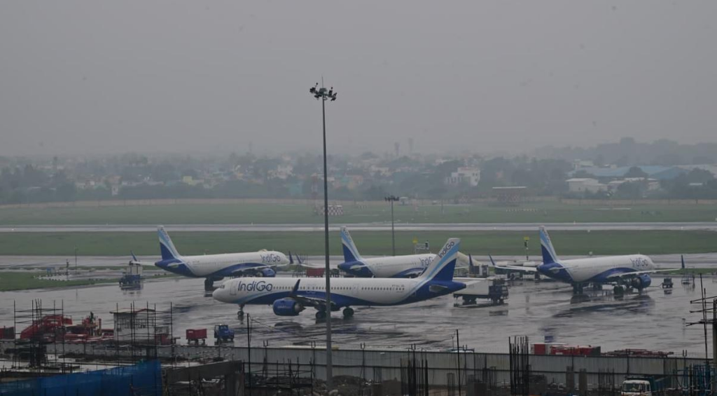 IndiGo flight disruptions persist, stranding hundreds at Kerala airports