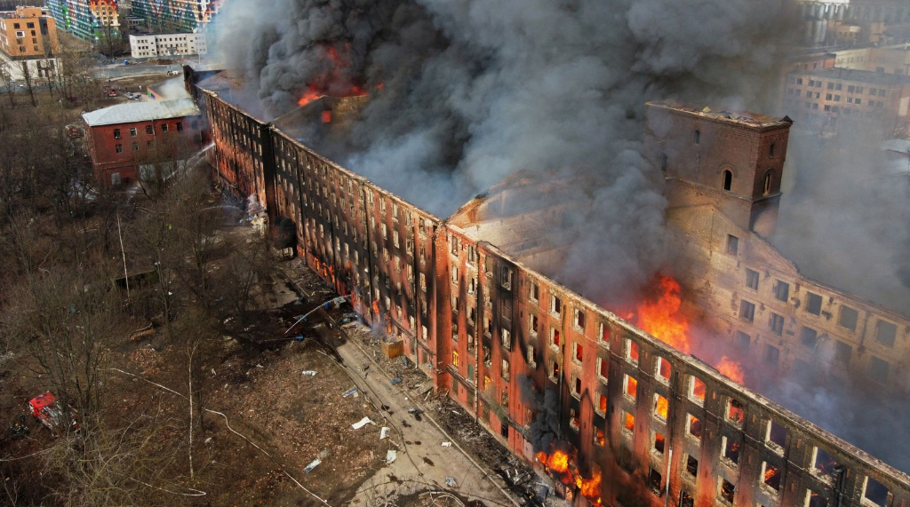 Market engulfed in flames in Russia’s St Petersburg; several explosions heard